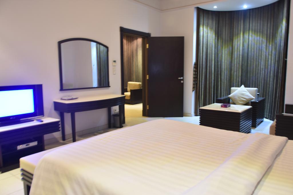 Al Tayyar Suites & Hotel Apartments - Эр-Рияд Экстерьер фото